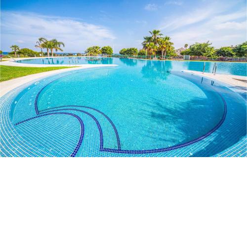 Nice apartment in Alcossebre with 2 Bedrooms, WiFi and Outdoor swimming pool