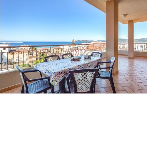 Nice apartment in Alghero with 2 Bedrooms and WiFi
