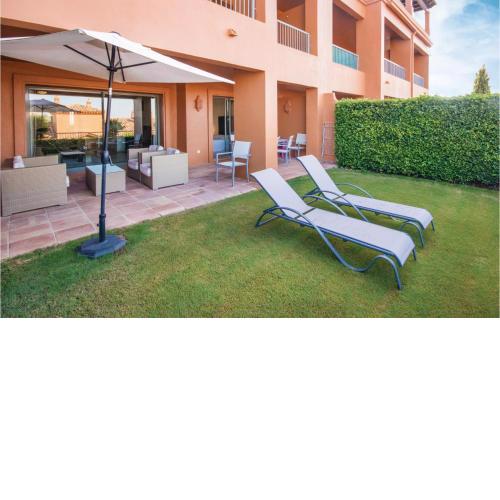 Nice Apartment In Benahavs With 2 Bedrooms, Wifi And Swimming Pool