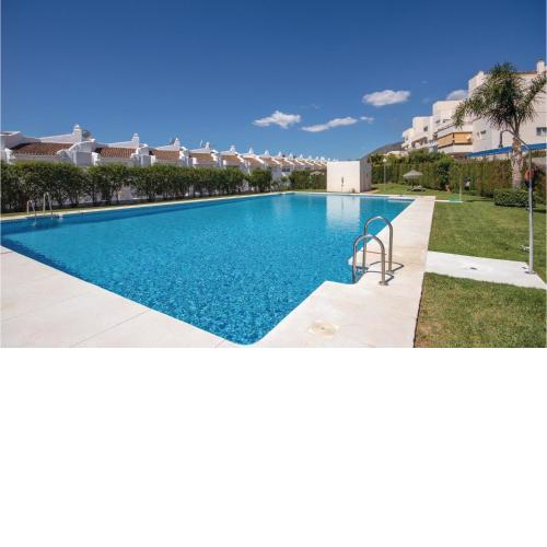 Nice apartment in Benalmadena with 2 Bedrooms, WiFi and Outdoor swimming pool