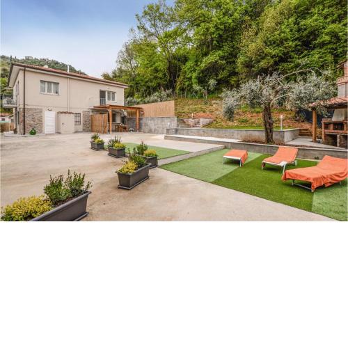 Nice Apartment In Camaiore With Outdoor Swimming Pool, Wifi And 1 Bedrooms