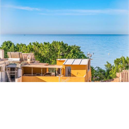 Nice Apartment In El Palo With Wifi And 3 Bedrooms