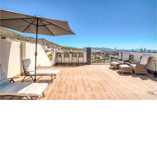 Nice Apartment In Finestrat With Outdoor Swimming Pool, Jacuzzi And Swimming Pool