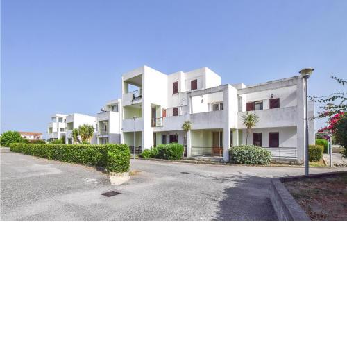 Nice apartment in Isca Marina with 1 Bedrooms