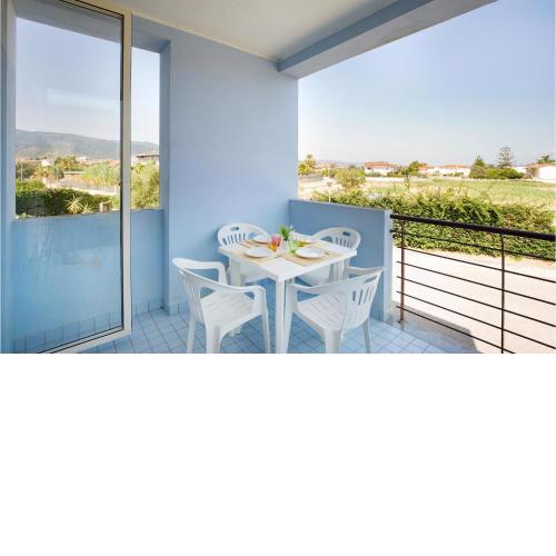 Nice Apartment In Isca Marina With Wifi And 1 Bedrooms