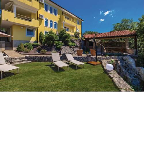Nice apartment in Kastav w/ Jacuzzi, WiFi and 1 Bedrooms