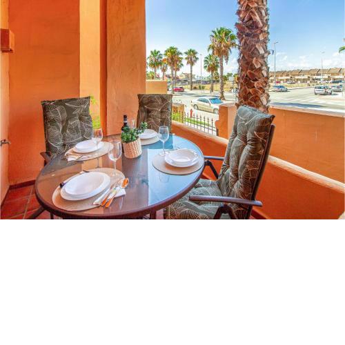 Nice Apartment In Los Alcazares With Outdoor Swimming Pool, Swimming Pool And 1 Bedrooms