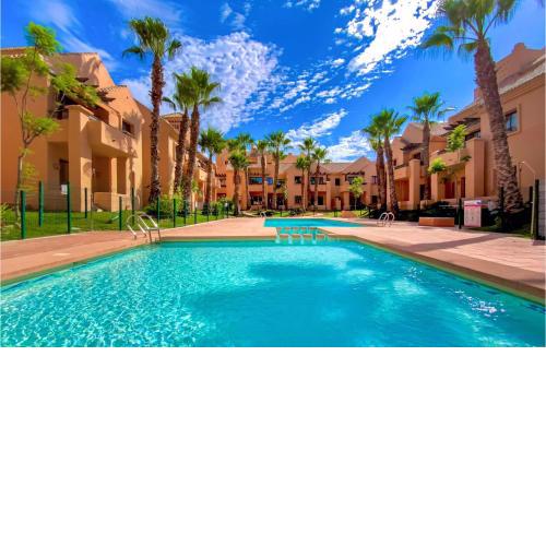 Nice Apartment In Los Alczares With Outdoor Swimming Pool, Wifi And 2 Bedrooms