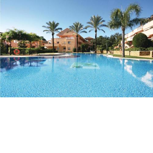 Nice Apartment In Marbella-elviria With 3 Bedrooms, Wifi And Outdoor Swimming Pool