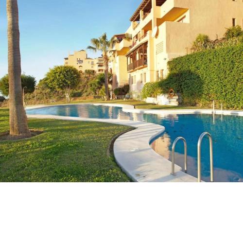 Nice apartment in Mijas Costa with garden