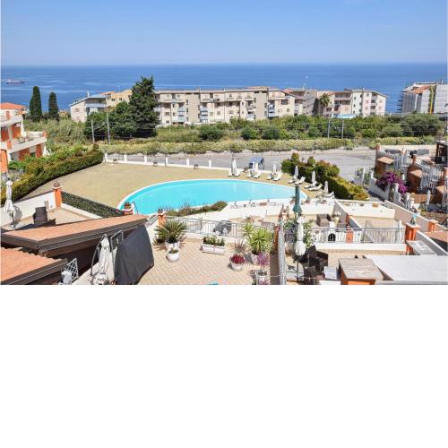 Nice apartment in Pizzo with 2 Bedrooms