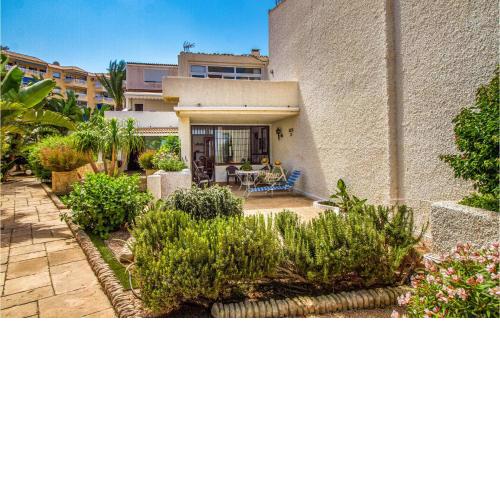 Nice apartment in Playa Honda with 3 Bedrooms and WiFi