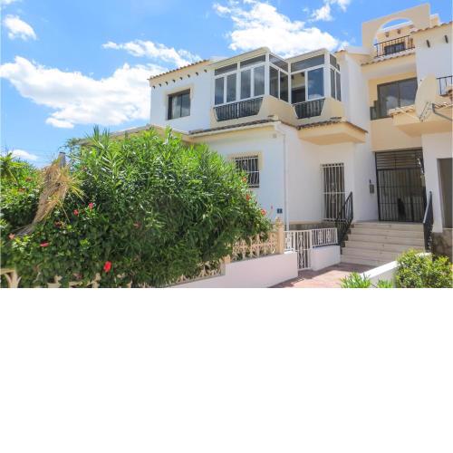 Nice Apartment In Quesada With 2 Bedrooms, Outdoor Swimming Pool And Swimming Pool