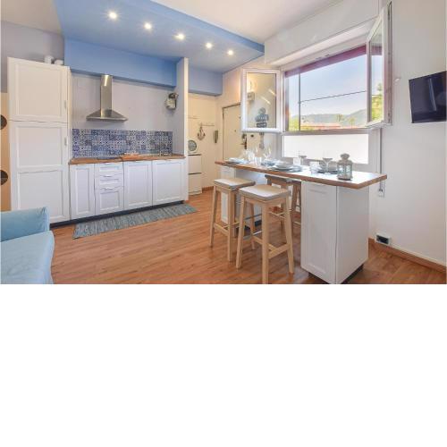 Nice apartment in Rapallo with 1 Bedrooms and WiFi