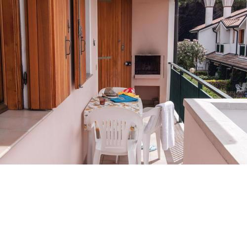 Nice Apartment in Residence with Swimming Pool - Great Location in Rosolina Mare