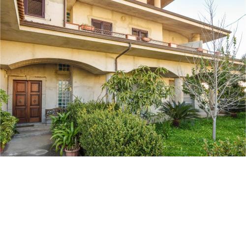 Nice apartment in Ricadi with WiFi and 1 Bedrooms