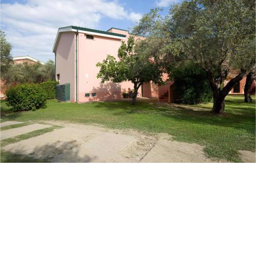 Nice Apartment In S,a,apost, Sullo Ionio With Wifi And 1 Bedrooms