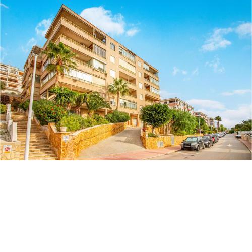 Nice apartment in Santa Pola with 2 Bedrooms and WiFi