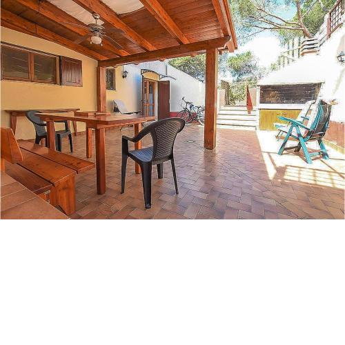 Nice apartment in Sorso with WiFi and 2 Bedrooms
