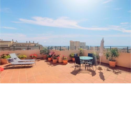 Nice Apartment In Torremolinos With Outdoor Swimming Pool, Wifi And 4 Bedrooms