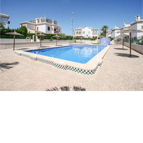Nice Apartment In Torrevieja With 2 Bedrooms, Outdoor Swimming Pool And Swimming Pool