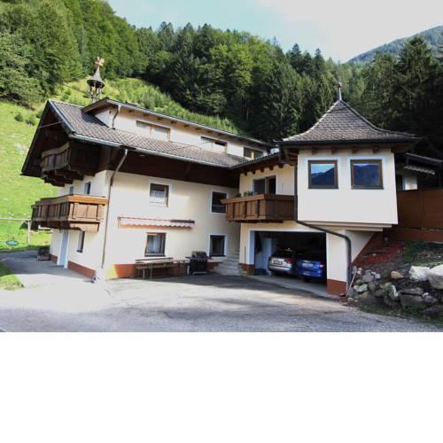 Nice child-friendly apartment in a quiet location on the edge of the forest