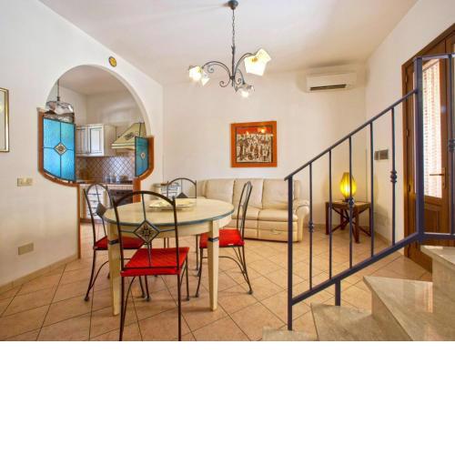 Nice holiday home in San vito lo Capo by the beach