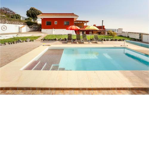 Nice Home In Arafo With Wifi, Private Swimming Pool And Swimming Pool