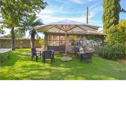 Nice home in Arezzo with Jacuzzi, WiFi and 1 Bedrooms