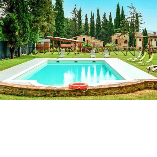 Nice Home In Arezzo With Outdoor Swimming Pool, Wifi And 9 Bedrooms
