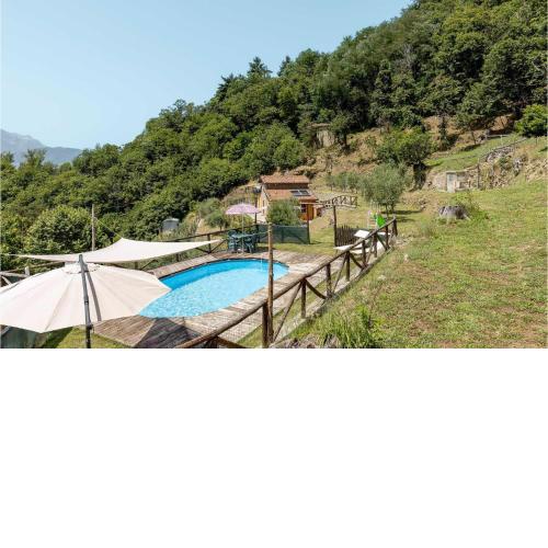 Nice Home In Barga With Wifi, Private Swimming Pool And 2 Bedrooms
