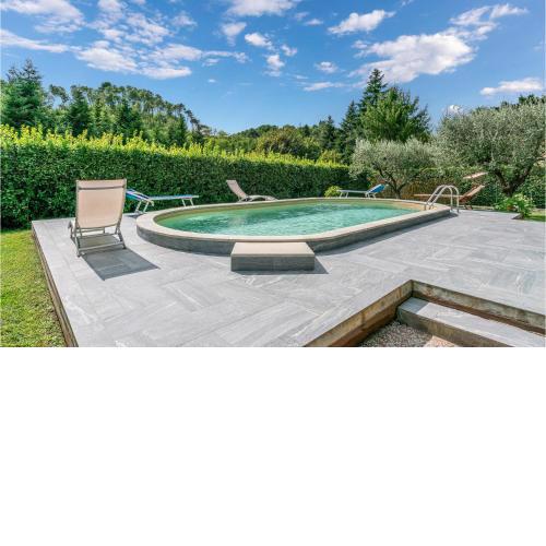 Nice home in Camaiore with Outdoor swimming pool, 4 Bedrooms and WiFi