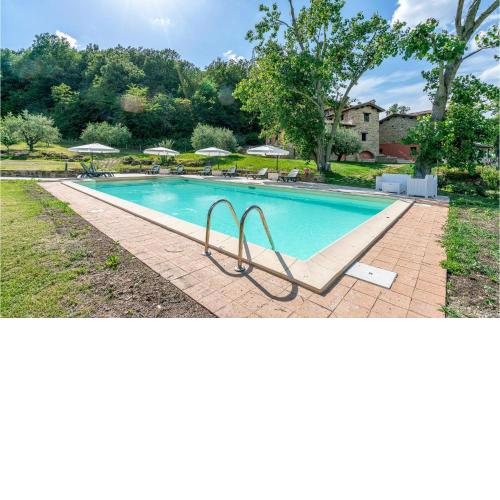 Nice home in Camerino with Outdoor swimming pool, WiFi and 1 Bedrooms