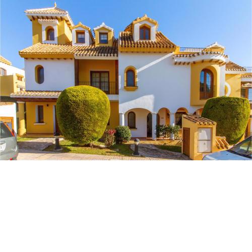 Nice Home In Cartagena With Wifi, 3 Bedrooms And Outdoor Swimming Pool