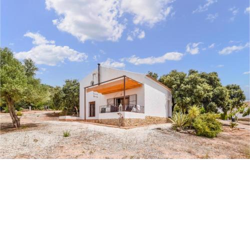 Nice home in Estepa with Outdoor swimming pool, WiFi and 2 Bedrooms