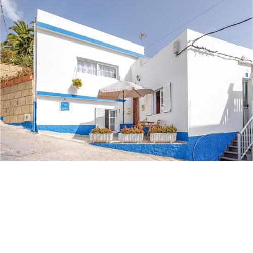 Nice Home In Fasnia With Wifi And 2 Bedrooms