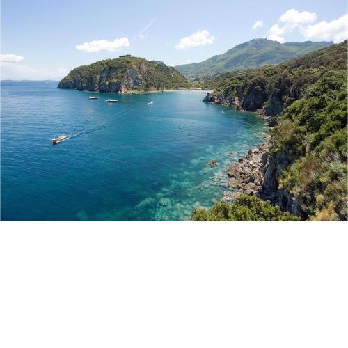 Nice home in Ischia with WiFi and 4 Bedrooms