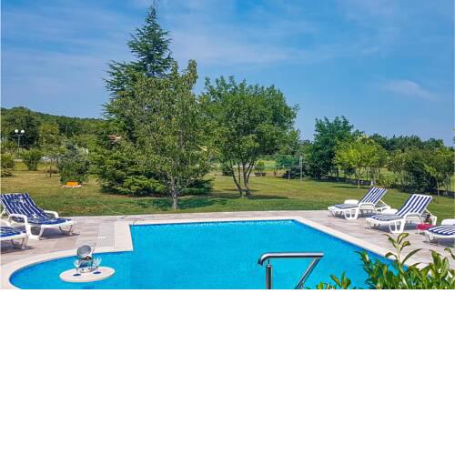 Nice home in Labin w/ Outdoor swimming pool, WiFi and 2 Bedrooms