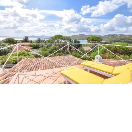 Nice Home In Le Saline With 3 Bedrooms