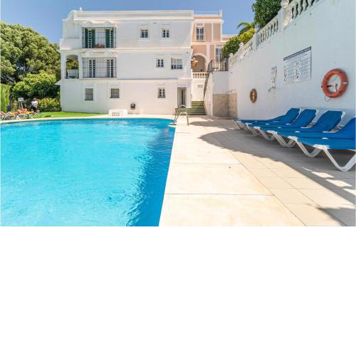 Nice Home In Marbella With Wifi, 2 Bedrooms And Swimming Pool