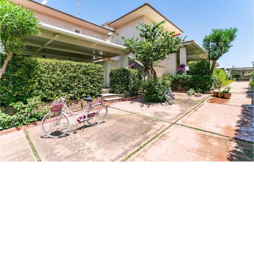 Nice home in Marina di Ragusa with WiFi and 2 Bedrooms