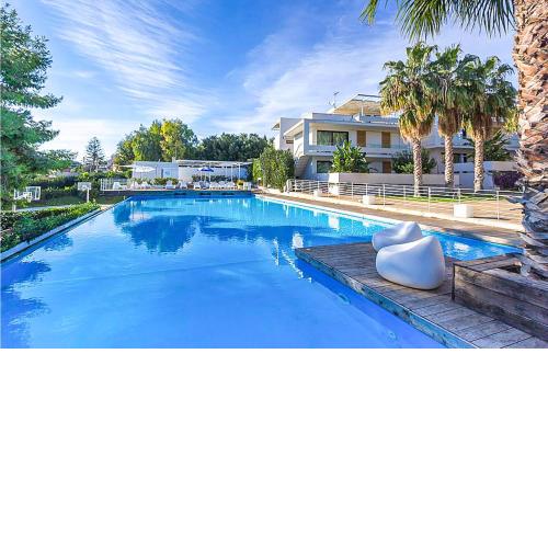 Nice Home In Marina Di Ragusa With Wifi, Outdoor Swimming Pool And Swimming Pool