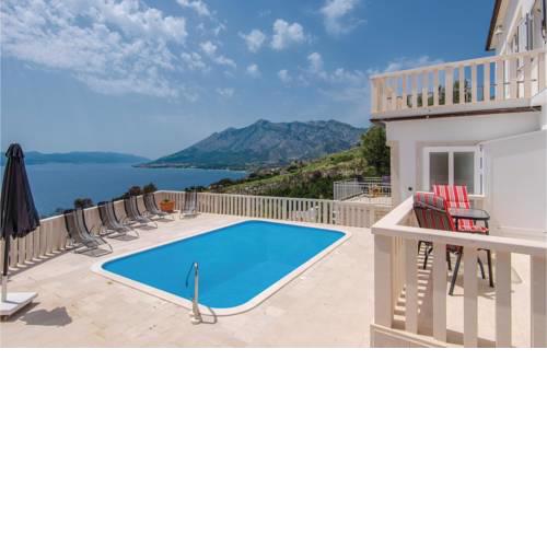 Nice home in Orebic w/ Outdoor swimming pool, WiFi and Heated swimming pool