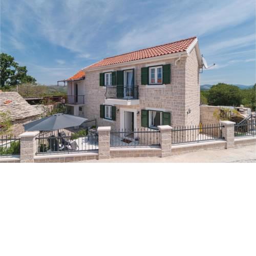Nice home in Primosten w/ WiFi and 2 Bedrooms