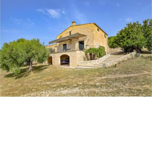 Nice Home In Ragusa With Jacuzzi, Wifi And 2 Bedrooms