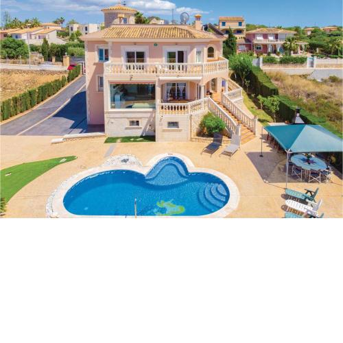 Nice Home In Sa Torre With Wifi, Private Swimming Pool And Outdoor Swimming Pool