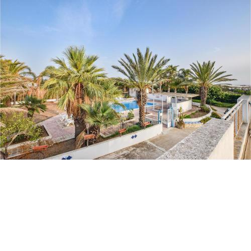 Nice Home In Santa Croce Camerina With 3 Bedrooms, Wifi And Private Swimming Pool