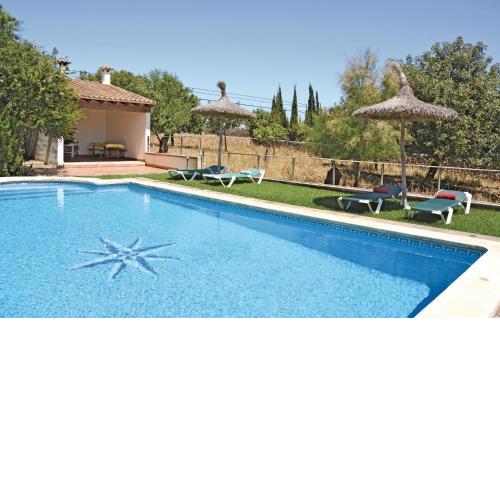 Nice Home In Santa Margalida With 4 Bedrooms, Wifi And Private Swimming Pool
