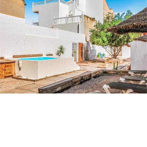 Nice Home In Valladolises With Outdoor Swimming Pool, Wifi And 2 Bedrooms