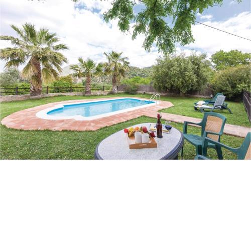 Nice Home In Zahara De La Sierra With Wifi, Outdoor Swimming Pool And Swimming Pool